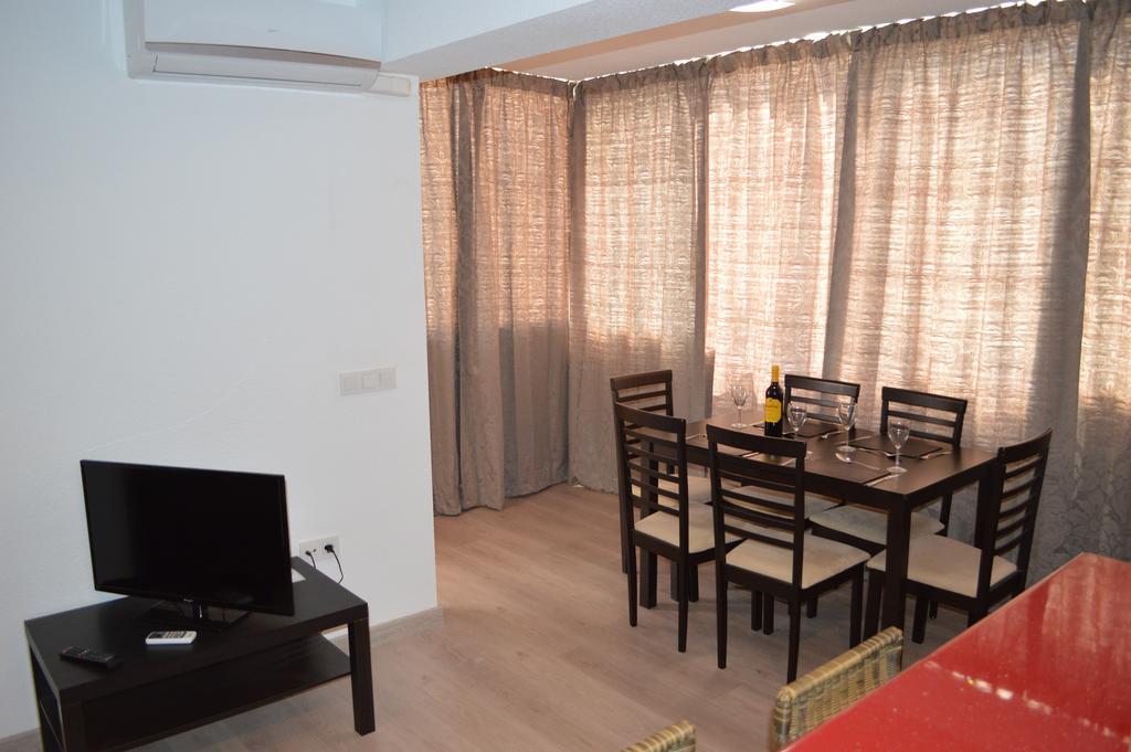Margarita Apartment Бенідорм Екстер'єр фото